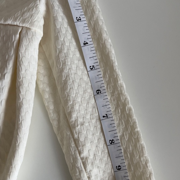 Tahari Girls Ivory Blouse with Bow Detail - Picture 10 of 10